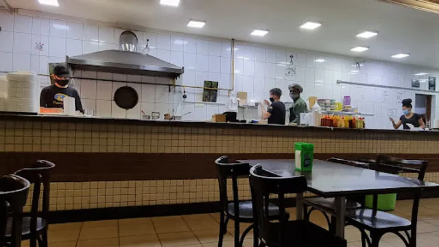 Rene Lanches & Pastel