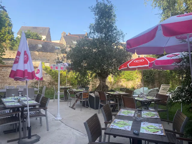 LA VILLA DES OLIVIERS