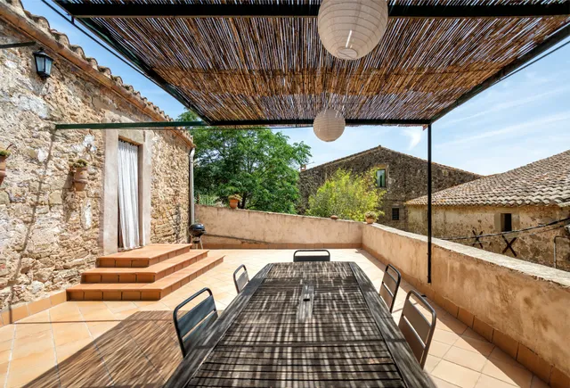 Can Muní Turismo Rural Empordà - ideal para Grupos Grandes o Ciclistas