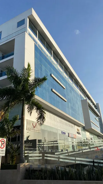 HOTEL SEXTA AVENIDA INN