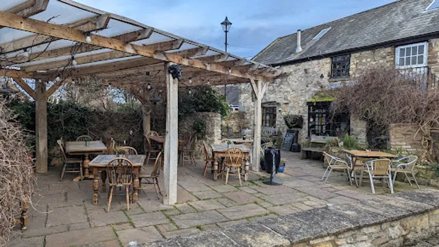 The Stables Pub & Eatery