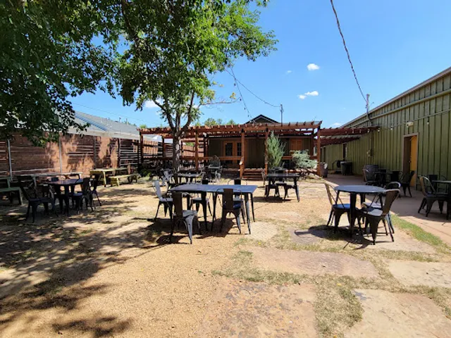 The Flower Shop Winery & Pizzeria