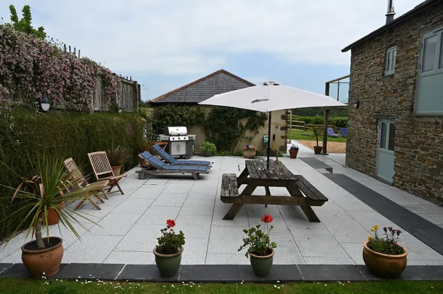 Lower Trevorder Barn