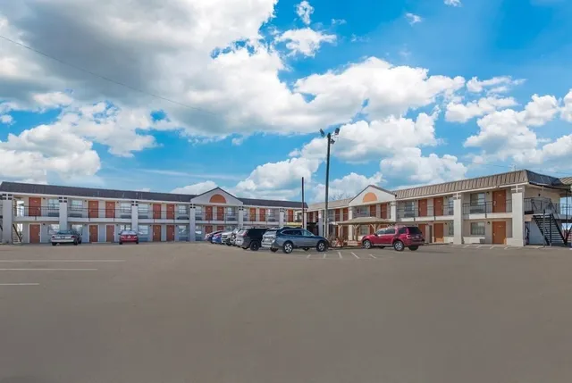 Super 8 by Wyndham Wichita Falls