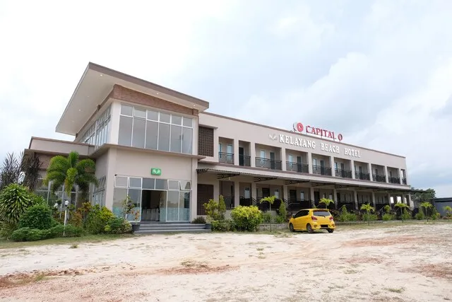 Capital O 399 Kelayang Beach Hotel