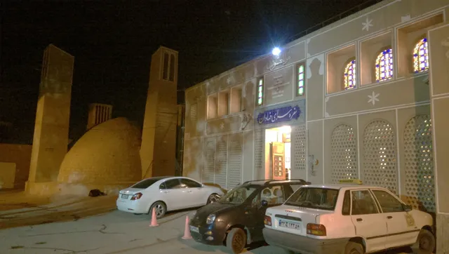 7 Azar Fahadan Traditional Restaurant