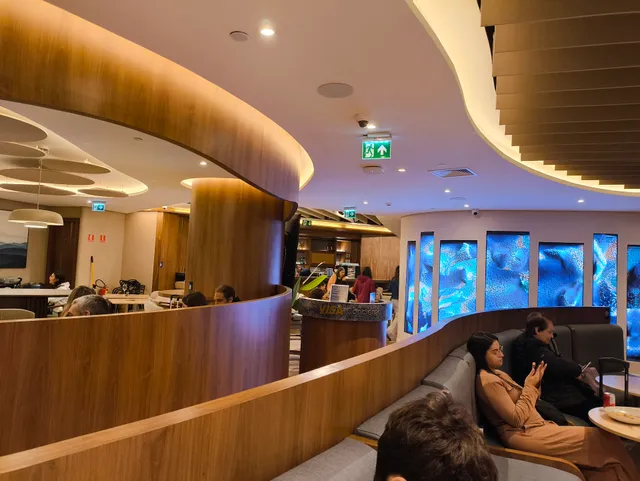 Mastercard Black Lounge