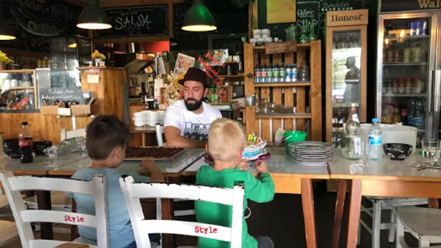 Cafe Leverkusen Hey Walter