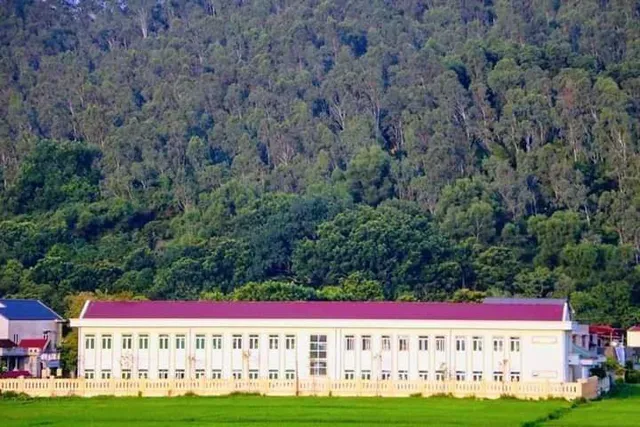 Khách Sạn Hoa Thủy Tiên