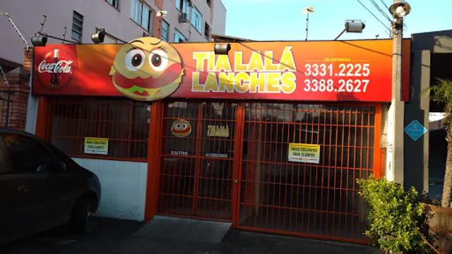 Tia Lalá lanches