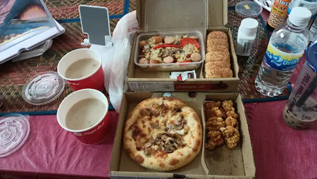 Pizza Hut Delivery Amanjaya (FCD)