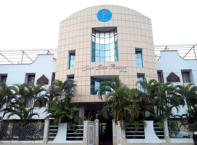 Sun Sea Resort