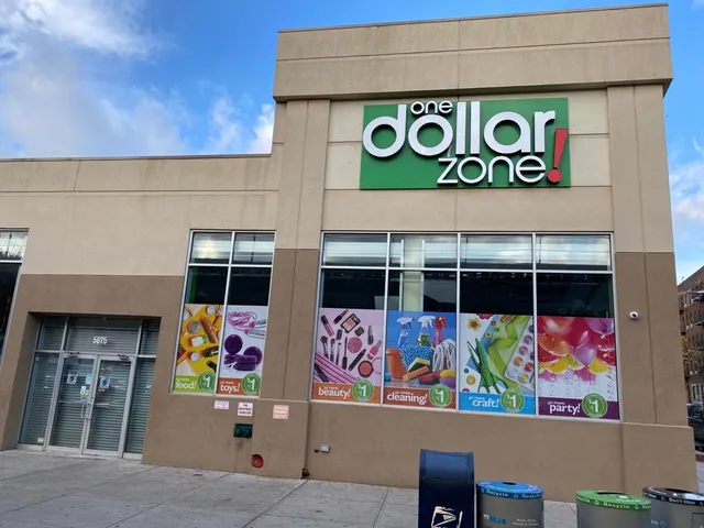 One Dollar Zone