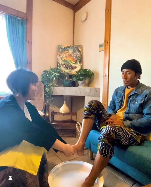 Miracle n' Hikers BodyWorksボディオイルマッサージと天然石のサロン