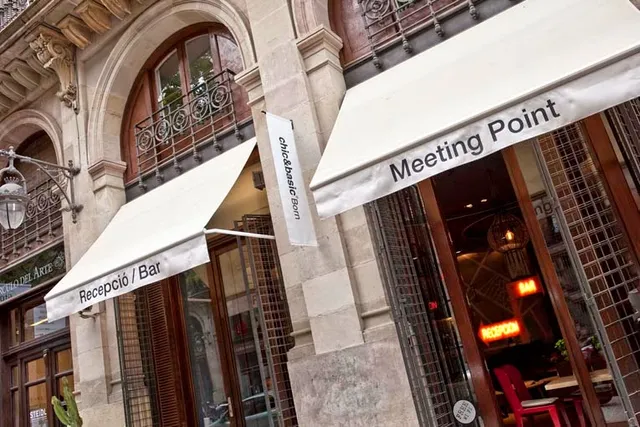 chic&basic Zoo Hotel