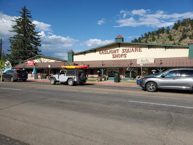 Gaslight Square Shops
