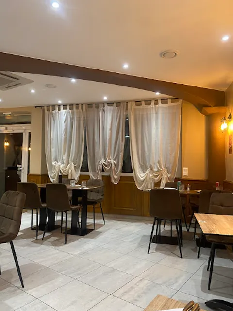 Au Feu De Bois Besançon