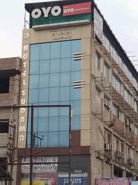 OYO Hotel Sudama