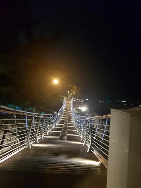 살아있네산꼼장어