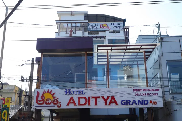 Hotel Aditya Grand