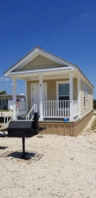 Lake Amistad Rentals