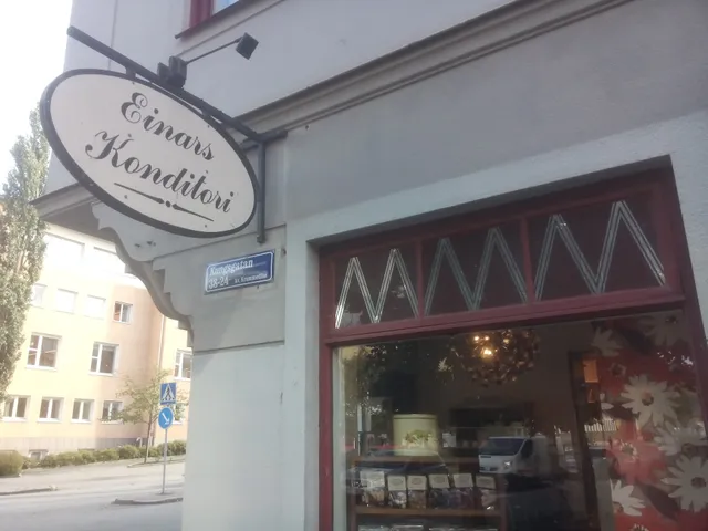 Einars Confectionery