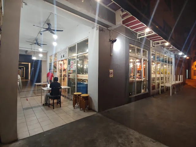 Hot Pot King Steamboat & Grill