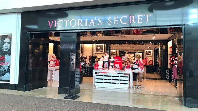 Victoria's Secret & PINK