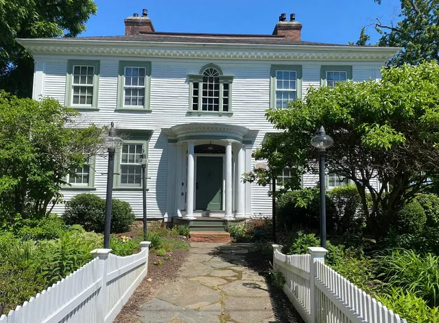 Daniel Stebbins House Inn