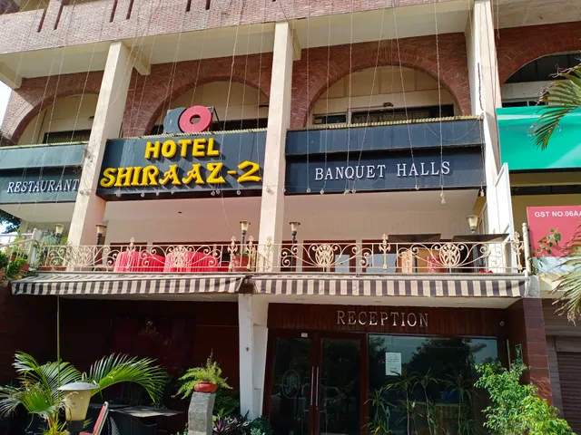 Hotel shiraaz2