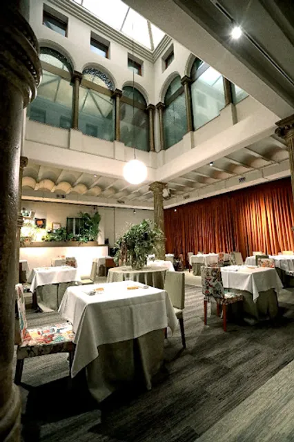 Restaurante Goralai. Restaurante en Zaragoza. Restaurante menú.