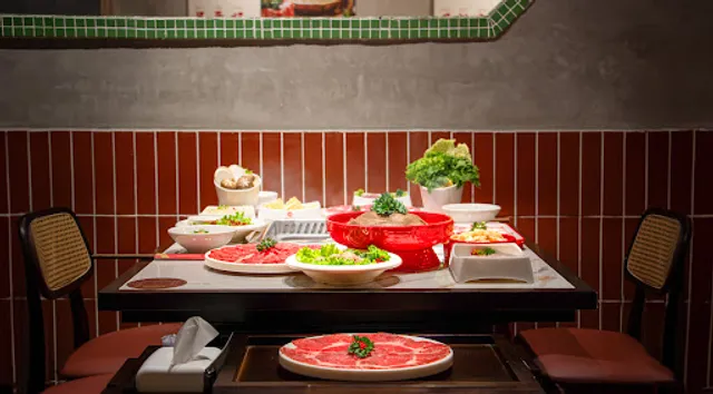 Gang Yu Hot Pot Nha Trang 港渝火锅芽庄店(Lẩu Trung Hoa/나트랑 샤브샤브)