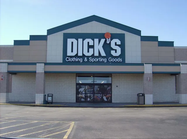 DICK'S Sporting Goods