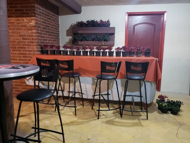 Black Charro Rest-Bar