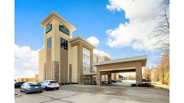 La Quinta Inn & Suites by Wyndham West Monroe
