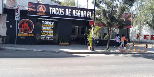 Los Fogones - Tacos de Asada al carbón