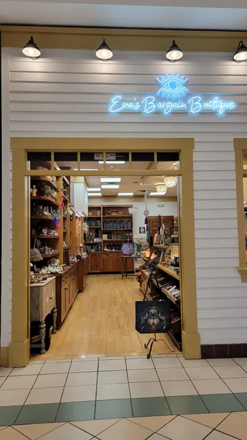 Eva's Boutique
