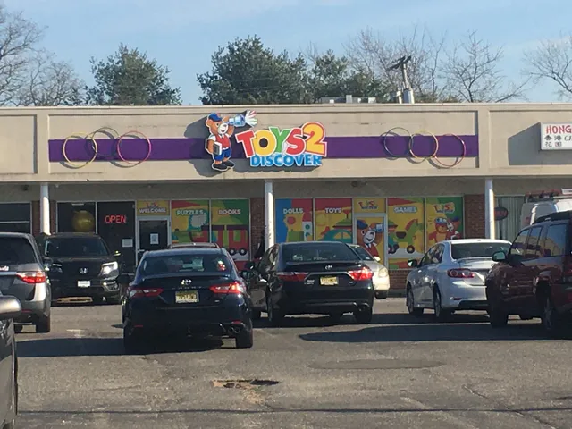 Toys 2 Discover Lakewood