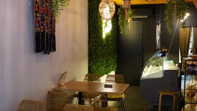 Toko Manisan Den Haag (voorheen toko Sawa)