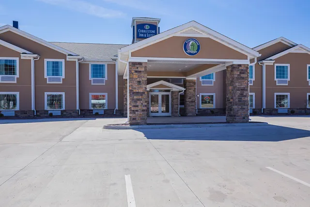 Cobblestone Inn & Suites - Altamont