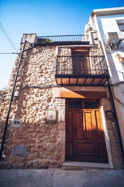 Ca La Leonor - Casa de turisme conscient a la Terra Alta