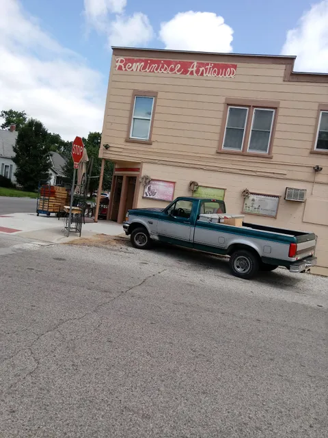 Reminisce Antiques & Variety Store