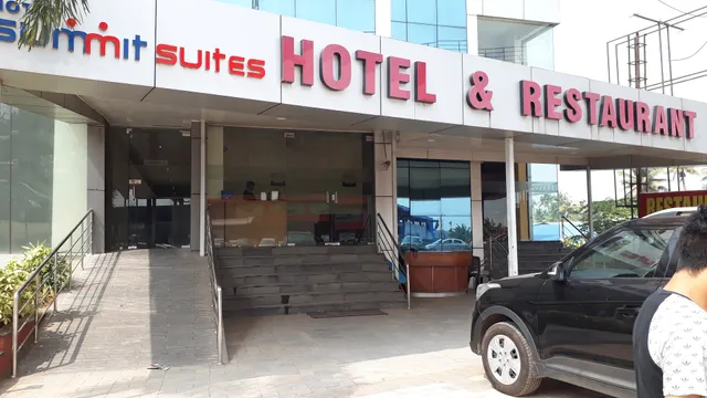 Asset Summit Suites Hotel