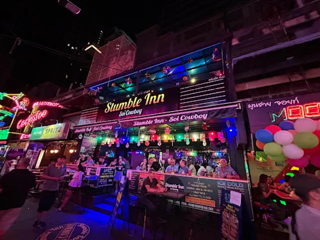 Hot Lips Agog Soi Cowboy