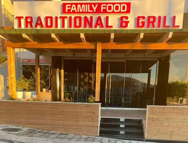Family Food Traditional & Grill