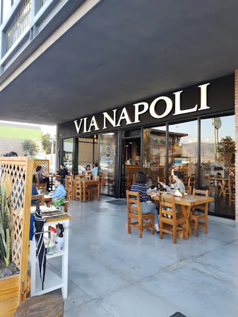 Vía Nápoli