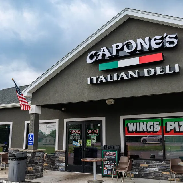 Capones Italian Eatery West