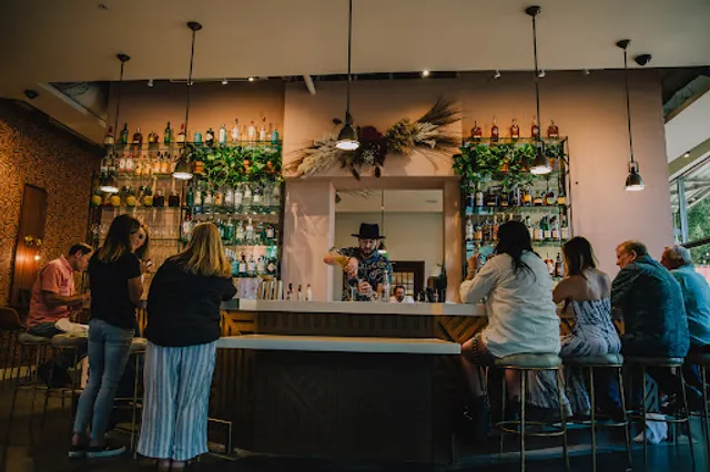 juju kitchen & cocktails