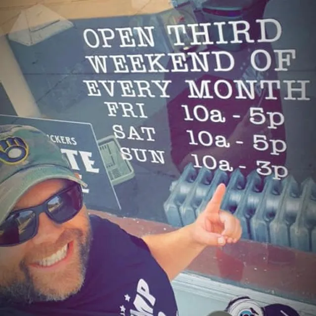 Property Pickers Estate Sales & Shoppable Warehouse