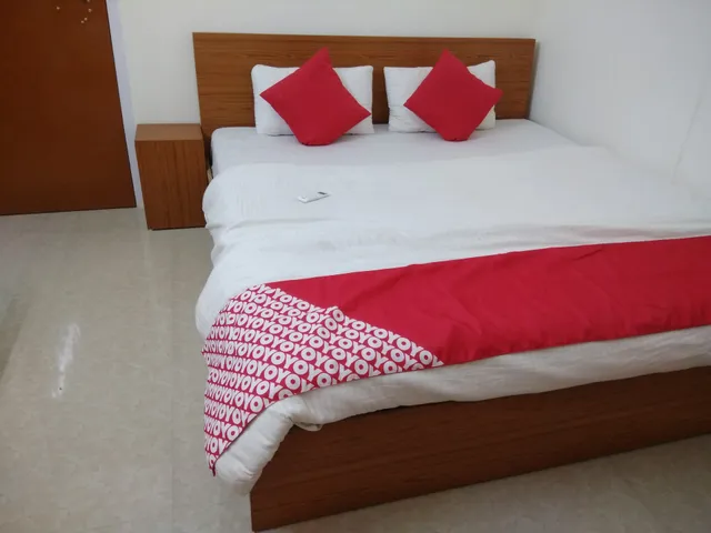 OYO 44696 Dhireswaraloy Guesthouse